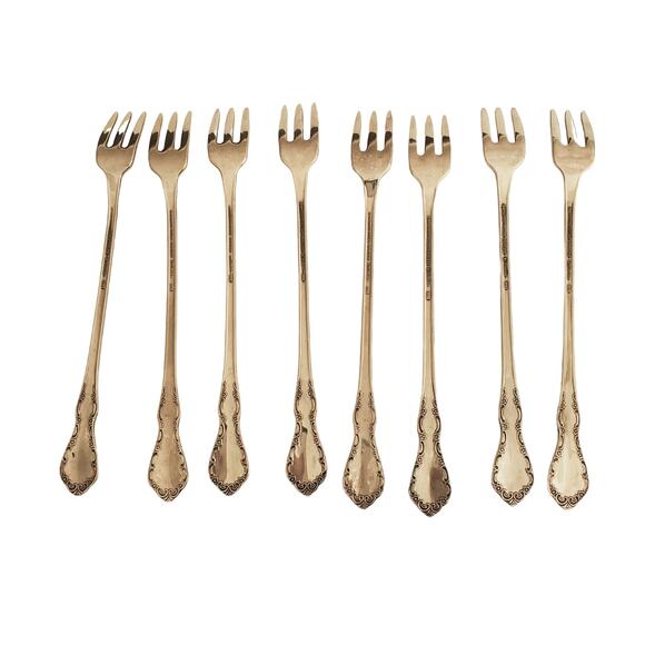 Oneida MANSION HALL Stainless Distinction USA Glossy Silverware Flatware - Picture 6 of 9